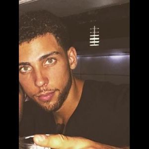 Meet your Posher, Sean